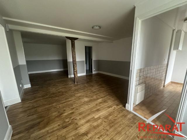 Location Appartement 1 pièce 38m² BEYNAT 19190