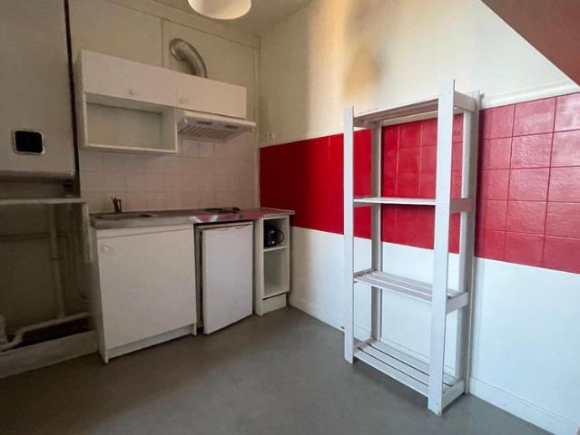 Location Appartement 1 pièce 38m² DIJON 21000