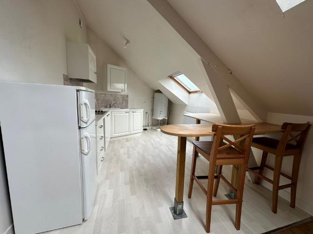 Location Appartement 1 pièce 38m² LIMOGES 87000