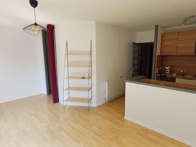 Location Appartement 1 pièce 38m² LILLE 59000