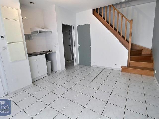 Location Appartement 1 pièce 38m² MERIGNAC 33700