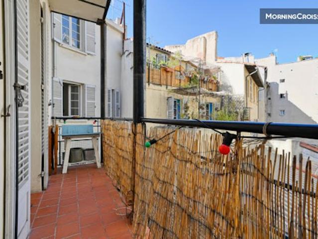 Location Appartement 1 pièce 39 m2 Marseille 1er