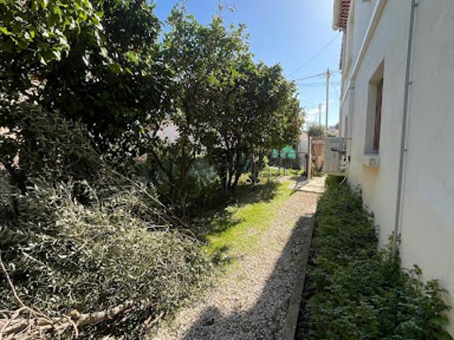 Location Appartement 1 pièce 39.8 m2 Toulon