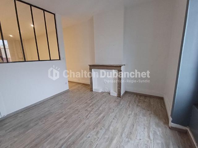 Location Appartement 1 pièce 39m²