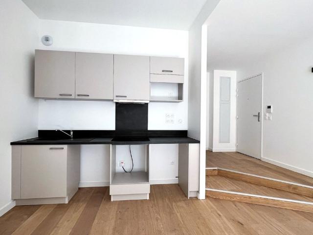 Location Appartement 1 pièce 39m² GRENOBLE 38000