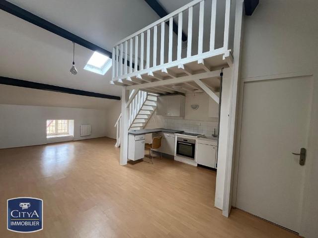 Location Appartement 1 pièce 39m² MACON 71000