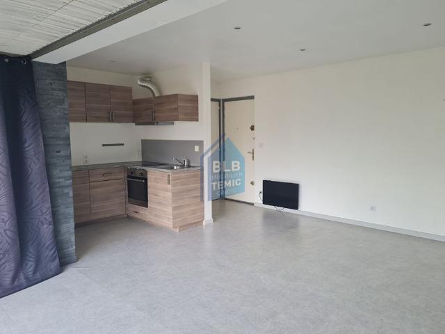 Location Appartement 1 pièce 39m² MONTPELLIER 34000