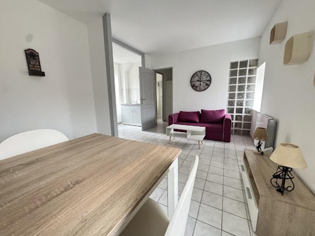 Location Appartement 1 pièce 30 m2 Montluçon