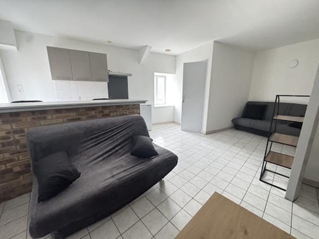 Location Appartement 1 pièce 30 m2 Montluçon