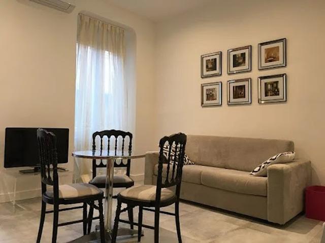 Location Appartement 1 pièce 30 m2 Nice