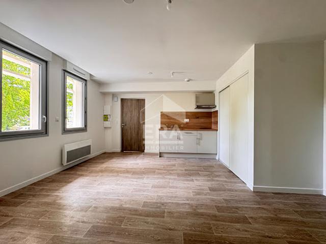 Location Appartement 1 pièce 30 m2 Orleans