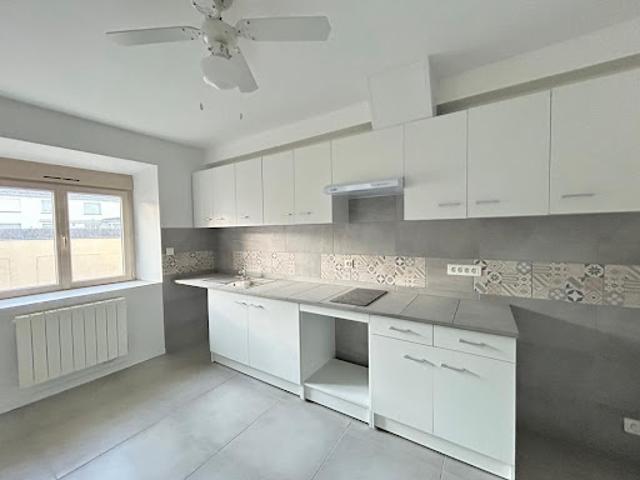 Location Appartement 1 pièce 30 m2 Aire sur l'Adour