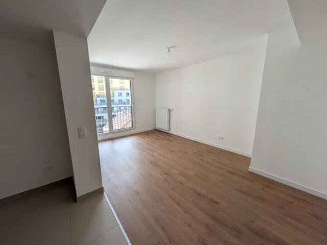 Location Appartement 1 pièce 30 m2 Bagneux