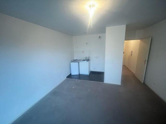 Location Appartement 1 pièce 30 m2 Choisy le Roi