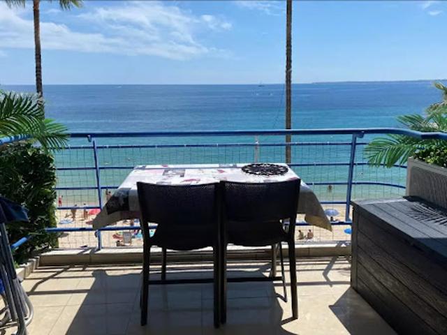Location Appartement 1 pièce 30 m2 Juan les pins