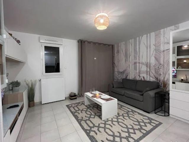 Location Appartement 1 pièce 30 m2 Le Plessis Robinson