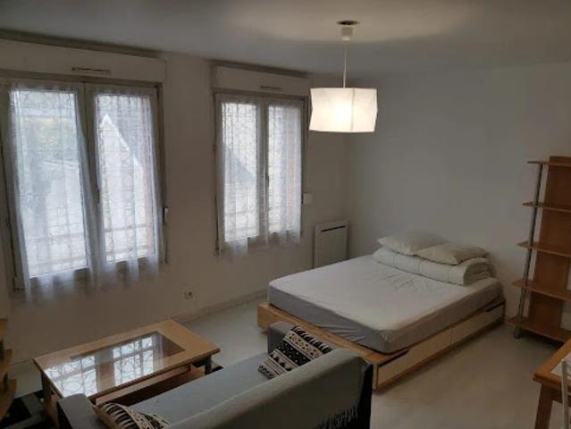 Location Appartement 1 pièce 30 m2 Reims