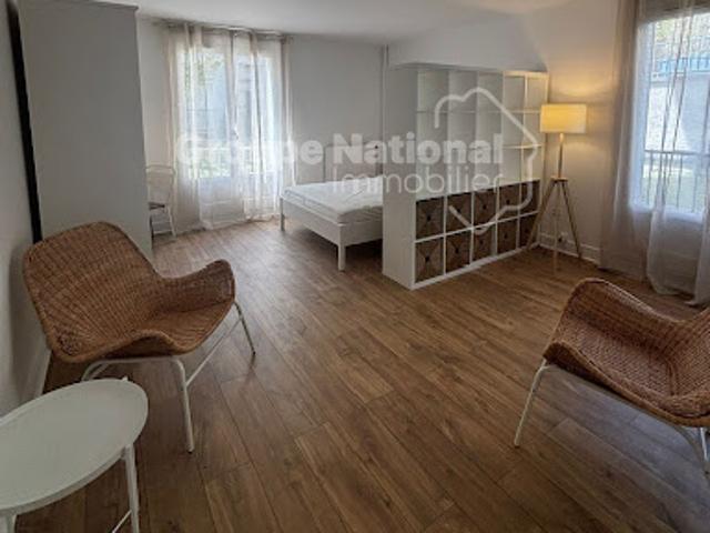 Location Appartement 1 pièce 30.02 m2 Versailles
