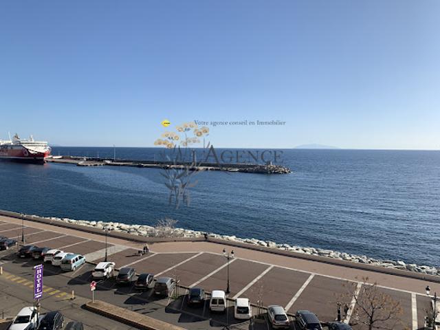 Location Appartement 1 pièce 30.54 m2 Bastia