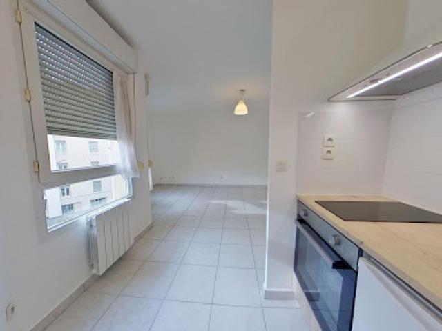 Location Appartement 1 pièce 30.83 m2 Lyon 7ème