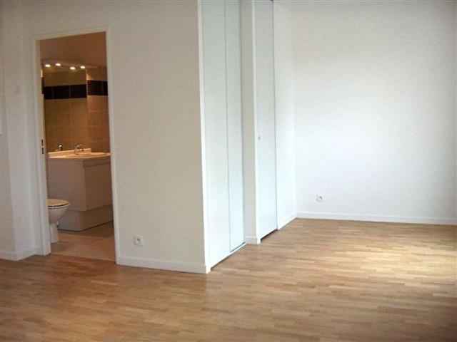 Location appartement 1 pièce, 30.92m², Rungis