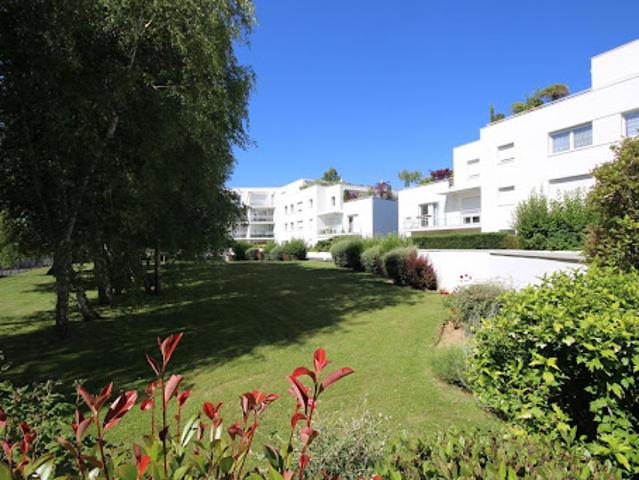 Location Appartement 1 pièce 30.9 m2 Montigny le Bretonneux