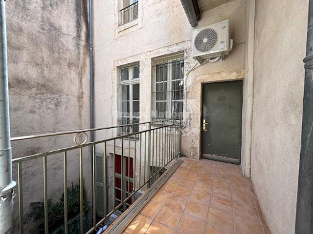 Location Appartement 1 pièce 30.9 m2 Nimes