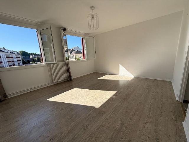 Location Appartement 1 pièce 30m²