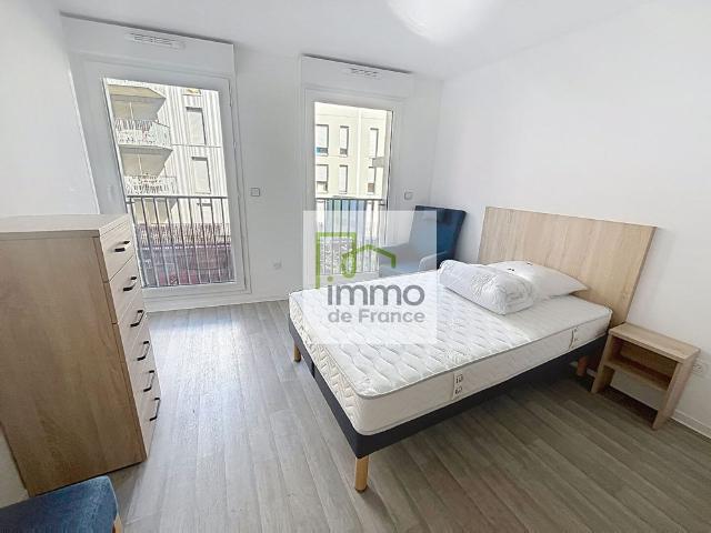 Location Appartement 1 pièce 30m²