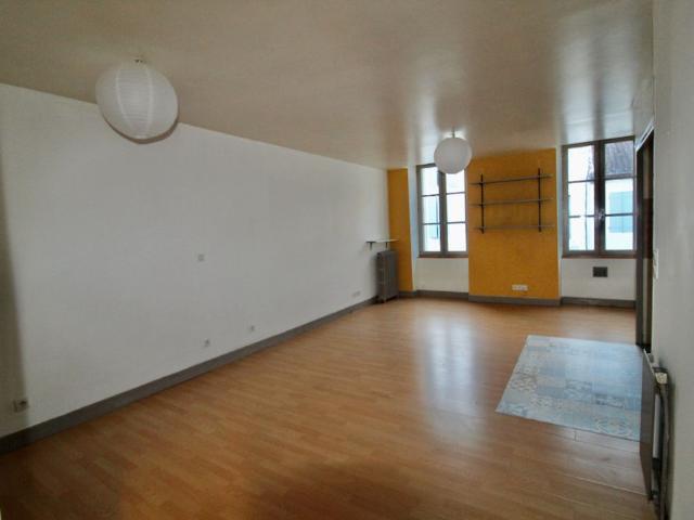 Location Appartement 1 pièce 30m²