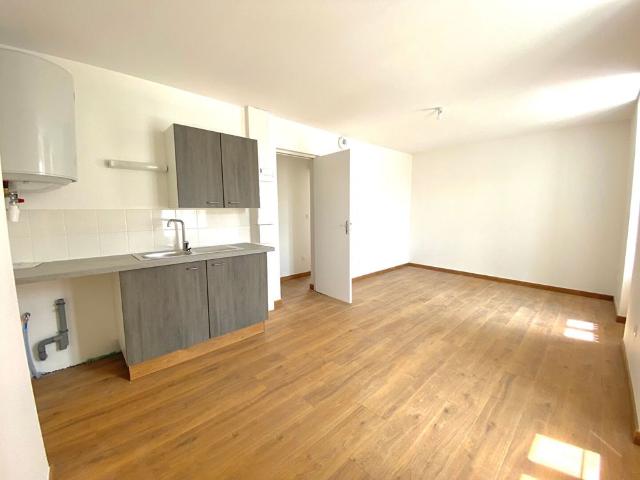 Location Appartement 1 pièce 30m²