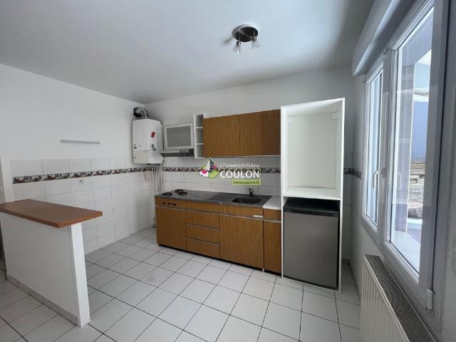 Location Appartement 1 pièce 30m²