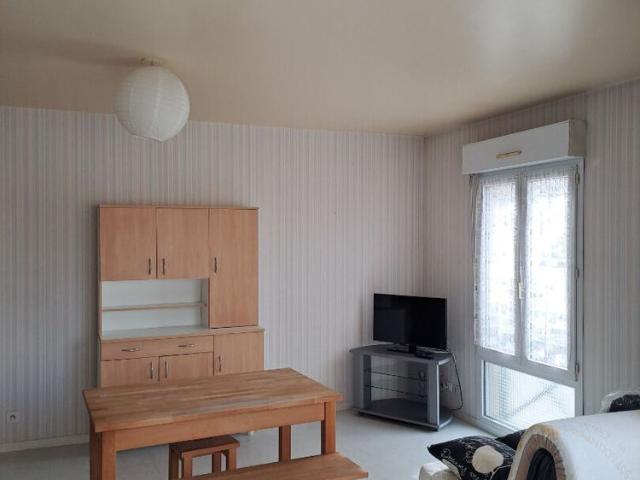 Location Appartement 1 pièce 30m²