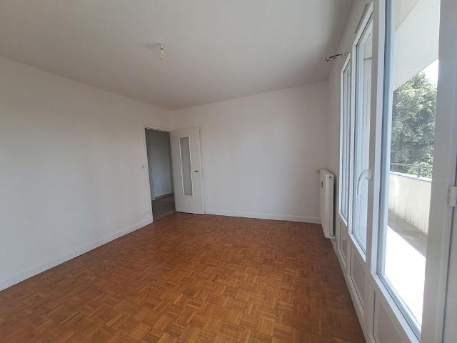 Location Appartement 1 pièce 30m²