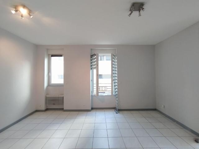 Location Appartement 1 pièce 30m²