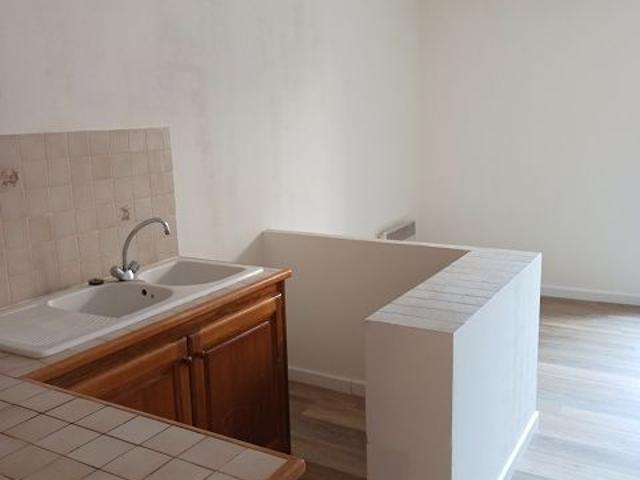 Location Appartement 1 pièce 30m²