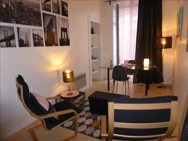 Location Appartement 1 pièce 30m²