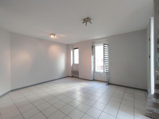 Location Appartement 1 pièce 30m²