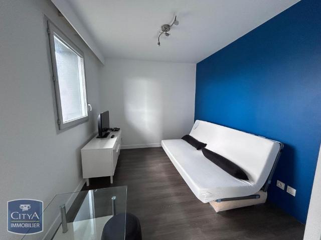 Location Appartement 1 pièce 30m² TOURS 37000