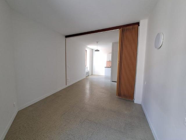 Location Appartement 1 pièce 30m² ALBI 81000