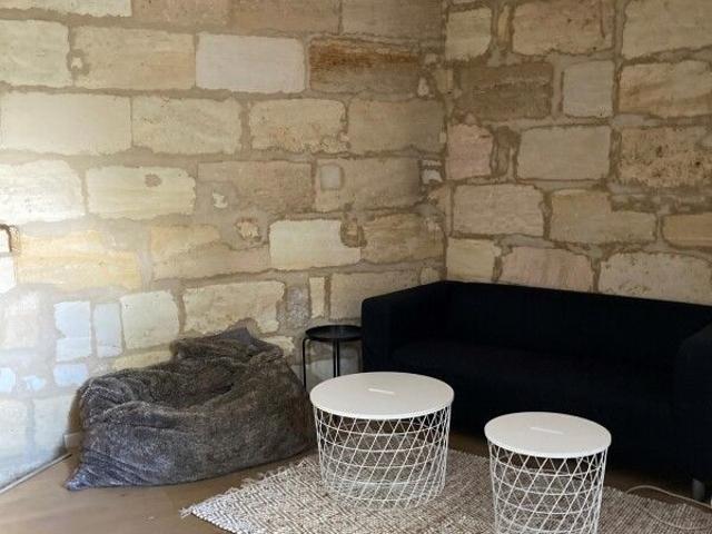 Location Appartement 1 pièce 30m² BORDEAUX 33000