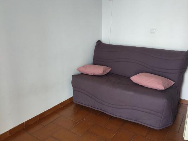 Location Appartement 1 pièce 30m² CARPENTRAS 84200