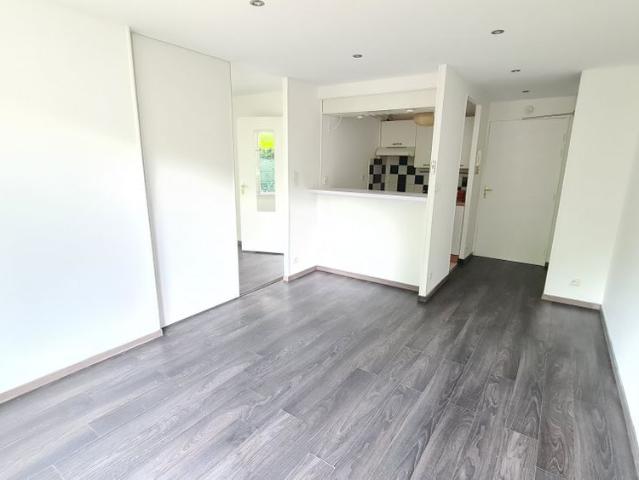 Location Appartement 1 pièce 30m² CHILLY MAZARIN 91380