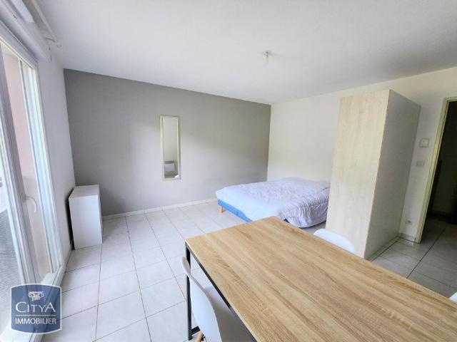 Location Appartement 1 pièce 30m² LIMOGES 87000