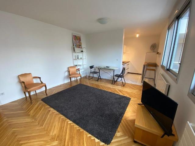 Location Appartement 1 pièce 30m² LYON 5ème