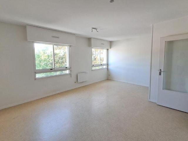 Location Appartement 1 pièce 30m² NANTES 44300