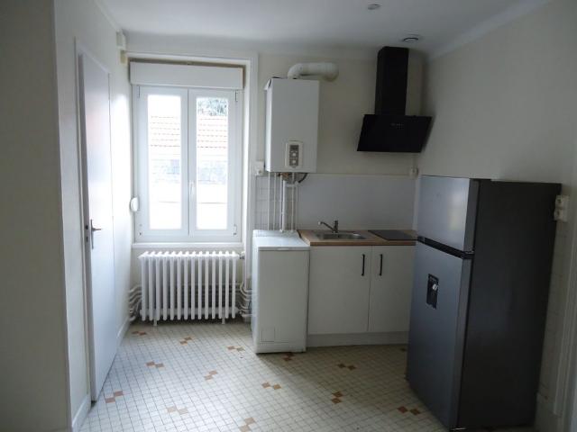 Location Appartement 1 pièce 30m² NEVERS 58000