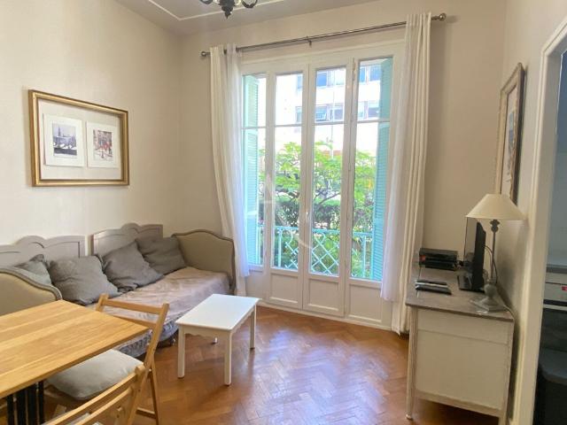 Location Appartement 1 pièce 30m² NICE 06000