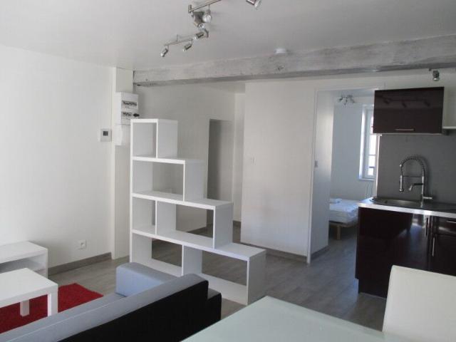 Location Appartement 1 pièce 30m² ORLEANS 45000