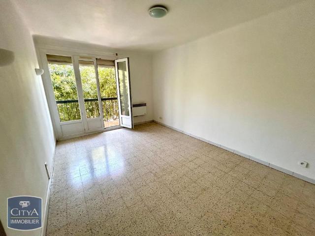 Location Appartement 1 pièce 30m² PORT DE BOUC 13110